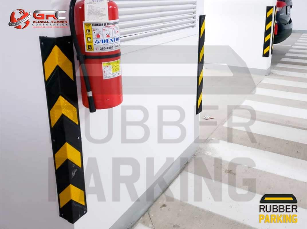 Protector de columna de caucho