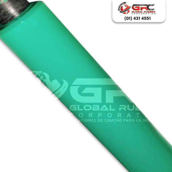 Contamos con un área especializada en el mantenimiento y recubrimiento de rodillos.